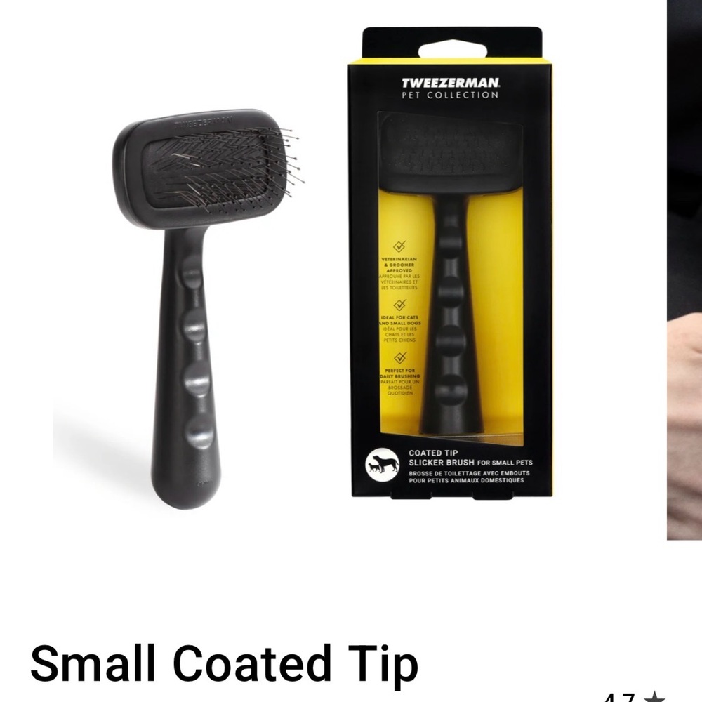 Tweezerman Small Coated Tip Slicker Grooming Brush